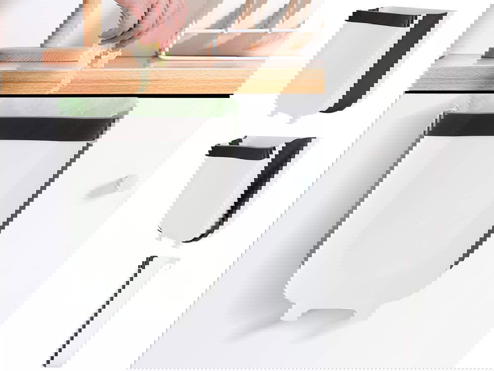 Folding Kitchen Garbage Bin (Random Colours) - Savroo