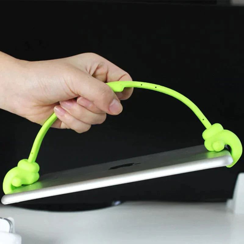 Thumbs up phone holder - Savroo